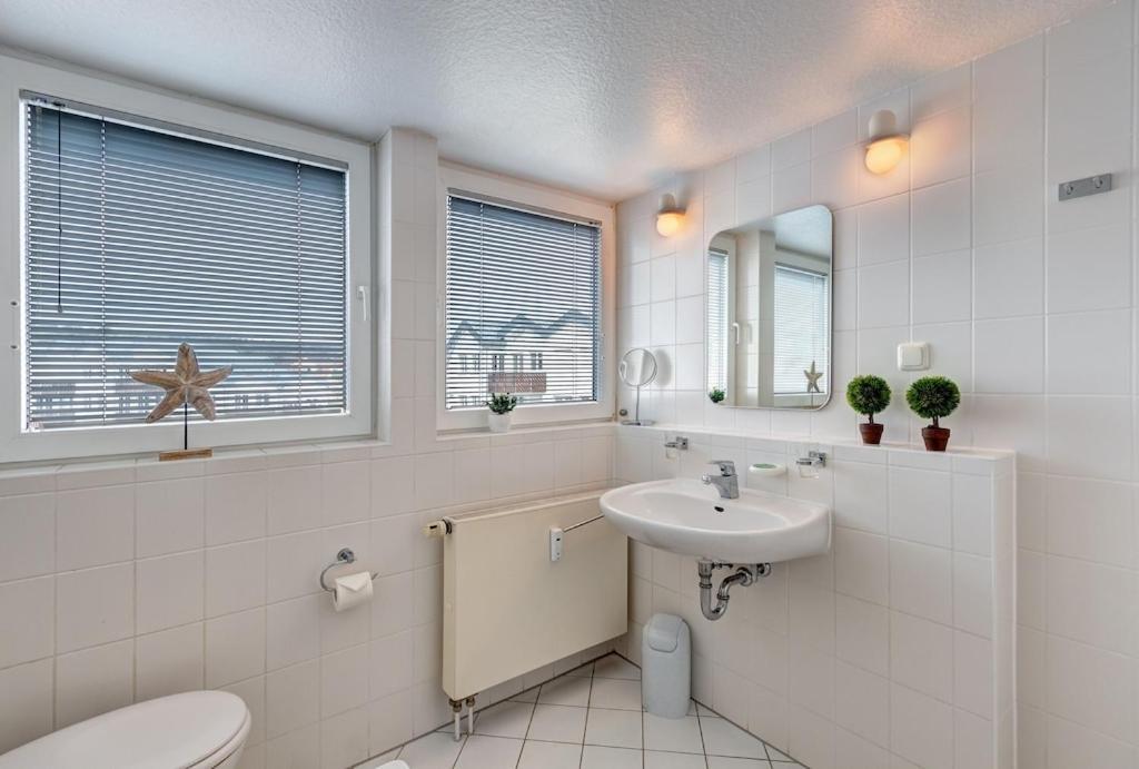 Grosse Schoene 3 Zimmer Ferienwohnung - 100 Qm - In Strandnaehe Fuer 6 Personen!! Χέρινγκσντορφ Εξωτερικό φωτογραφία