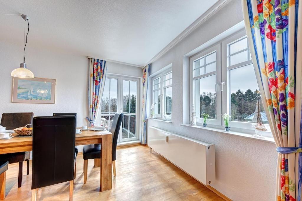 Grosse Schoene 3 Zimmer Ferienwohnung - 100 Qm - In Strandnaehe Fuer 6 Personen!! Χέρινγκσντορφ Εξωτερικό φωτογραφία